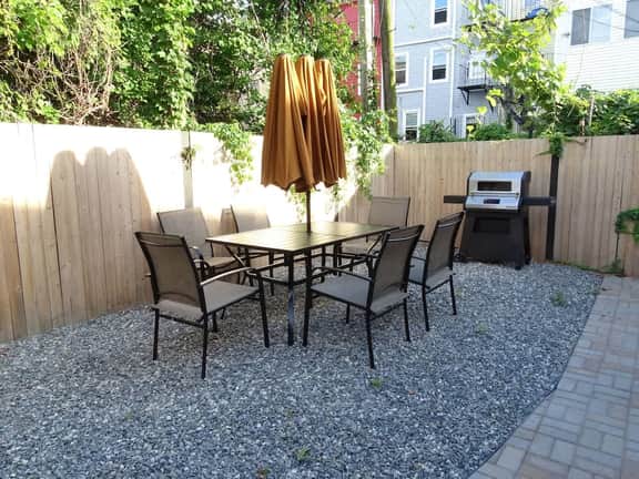 Stylish E Boston Room – Quick Transit to Downtown!